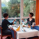 Altes Doktorhaus - Garni Hotel